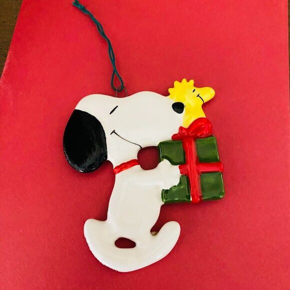 1972 Snoopy and Woodstock Christmas Ornament Ceramic Gift - Picture 3 of 4